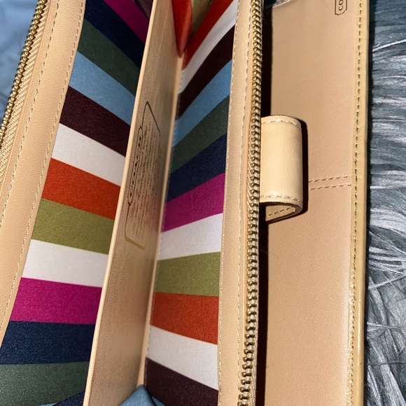 Coach wallet - Picture 4 of 4